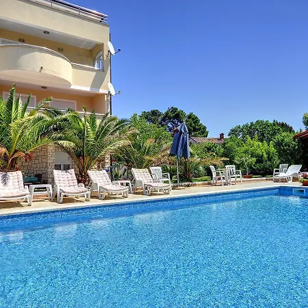 Apartment Zum Sandstrand Sind Es Wenige Gehminuten - Geniessen Sie Aber Auch Zeit Am Pool *
